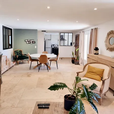 Oasis En Provence Luberon Holiday home Pierrevert