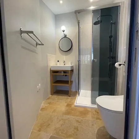 Oasis En Provence Luberon Pierrevert