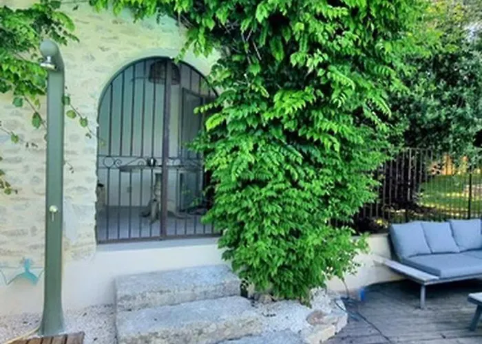 Oasis En Provence Luberon Pierrevert